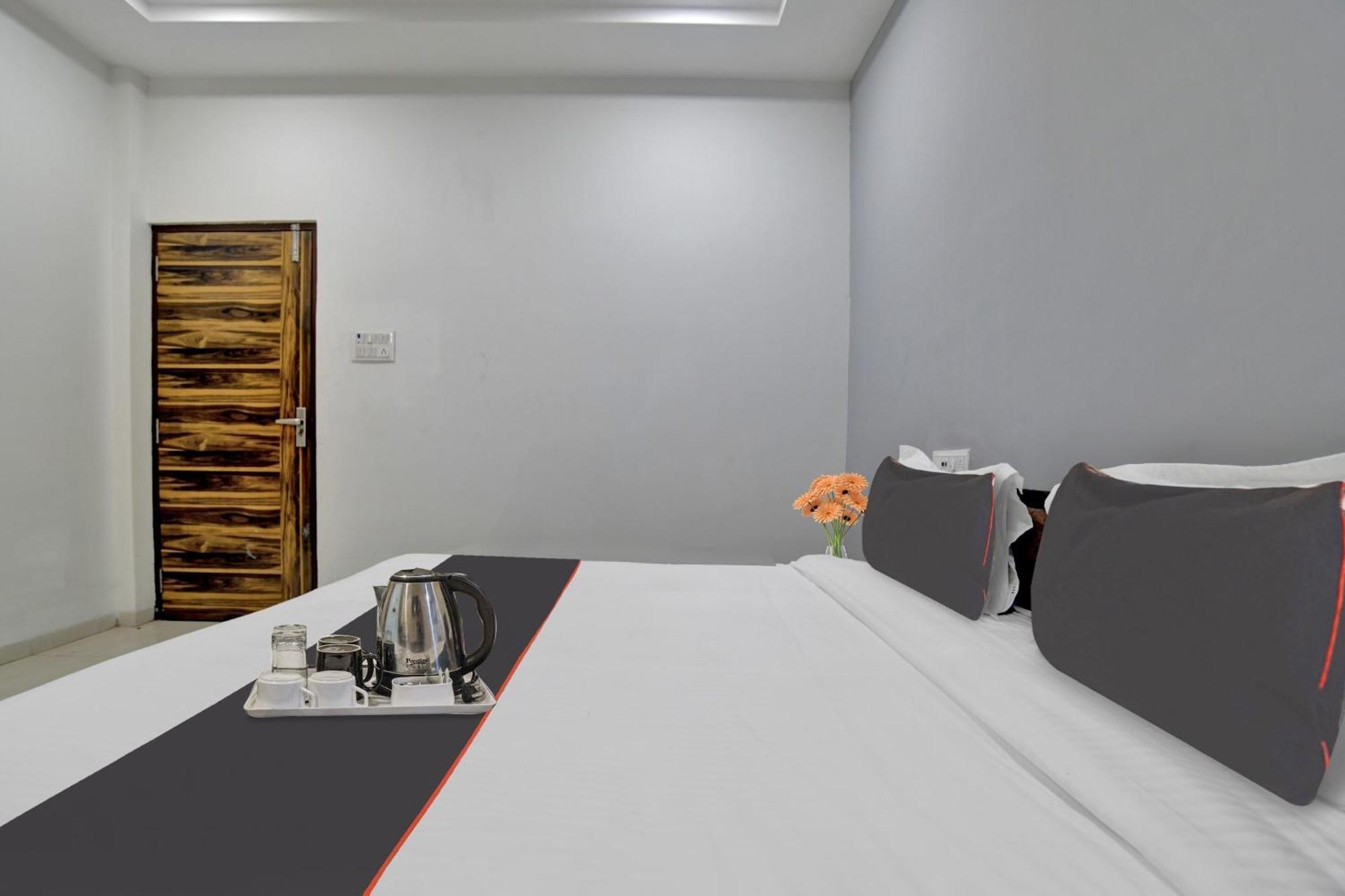 Hotel Collection O Heritage Indore Exterior foto